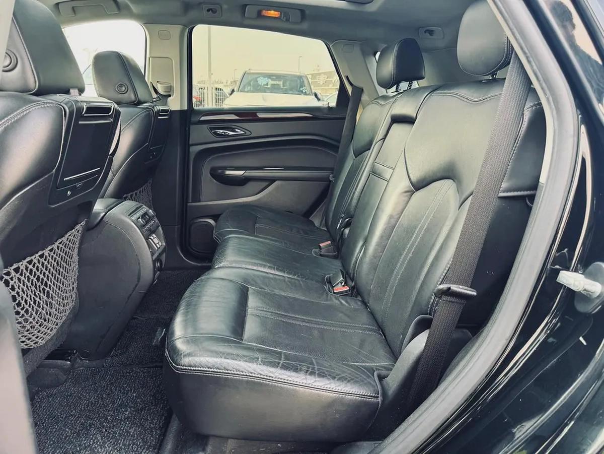 CADILLAC SRX | 2012 | FULL OPTION | CLEAN CAR FRESH JAPAN IMPORT-8-8