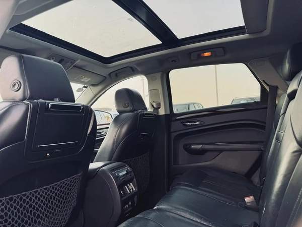 CADILLAC SRX | 2012 | FULL OPTION | CLEAN CAR FRESH JAPAN IMPORT