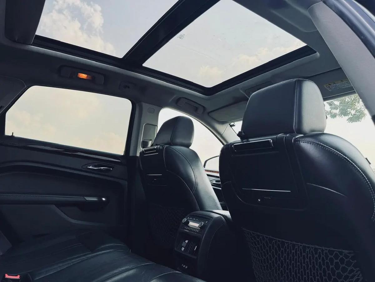 CADILLAC SRX | 2012 | FULL OPTION | CLEAN CAR FRESH JAPAN IMPORT-14-14