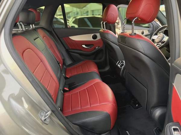 Mercedes-Benz GLC 200, AMG 2020, GCC Specs - Pristine Condition