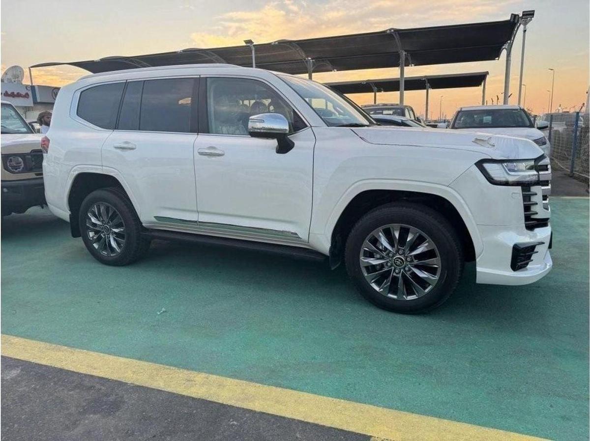 Toyota Land Cruiser VXR 3.5L-3-3