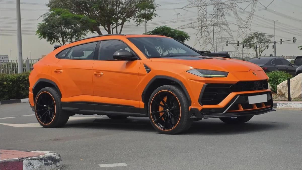 Lamborghini Urus (Orange 99k)-0-0