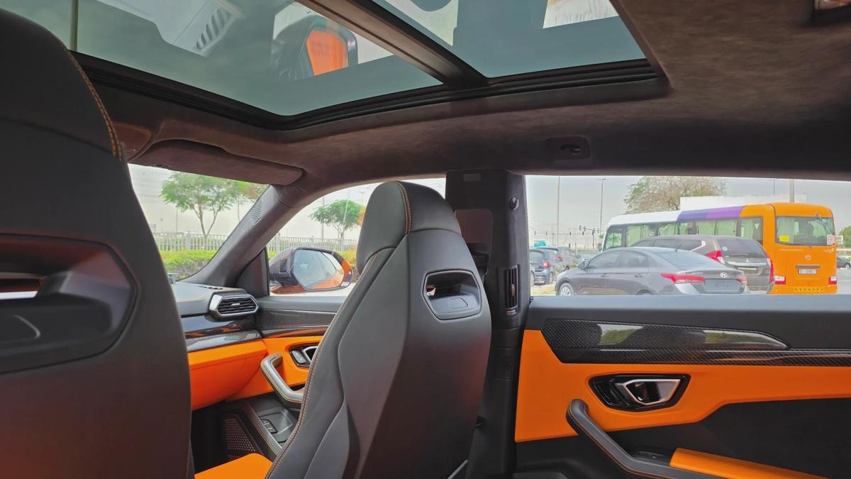 Lamborghini Urus (Orange 99k)-10-10