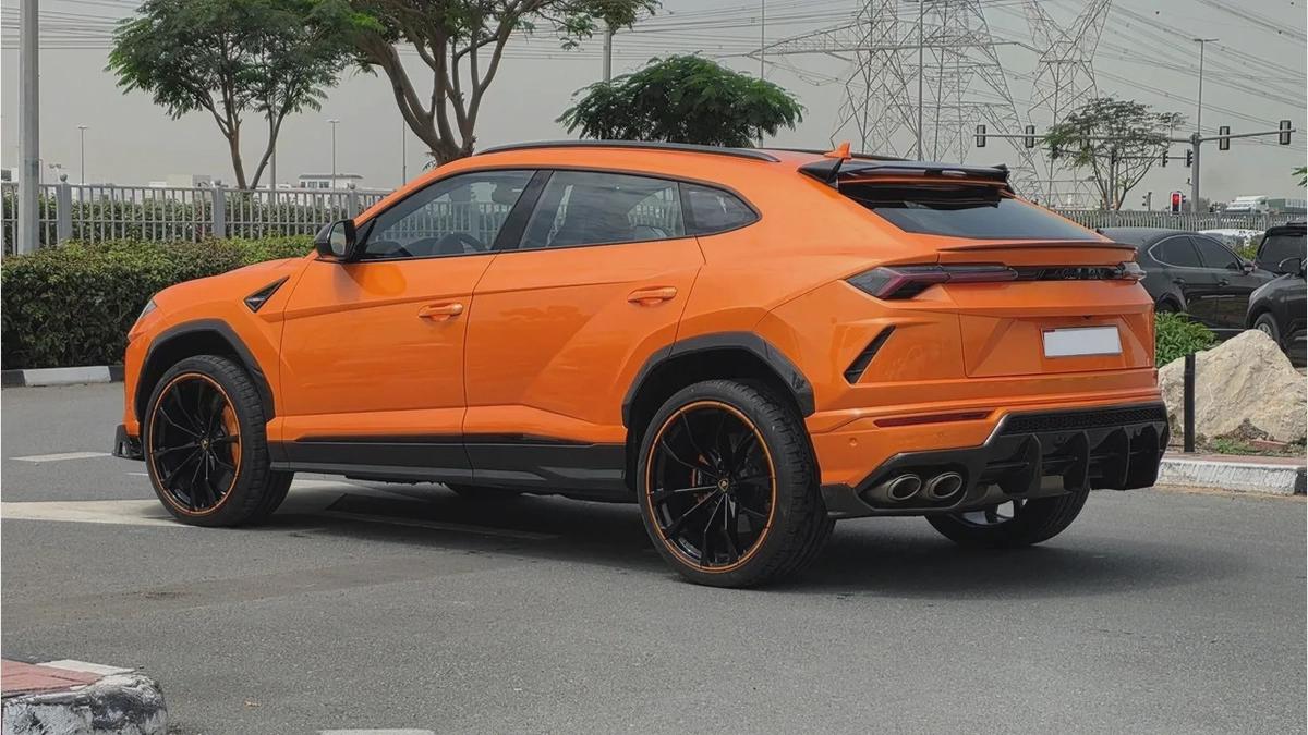 Lamborghini Urus (Orange 99k)-8-8
