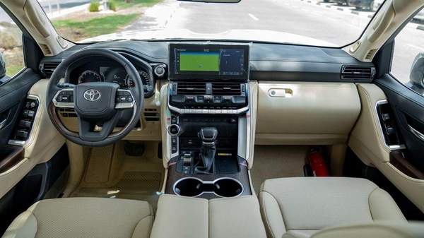 Toyota Land Cruiser VX 3.5L