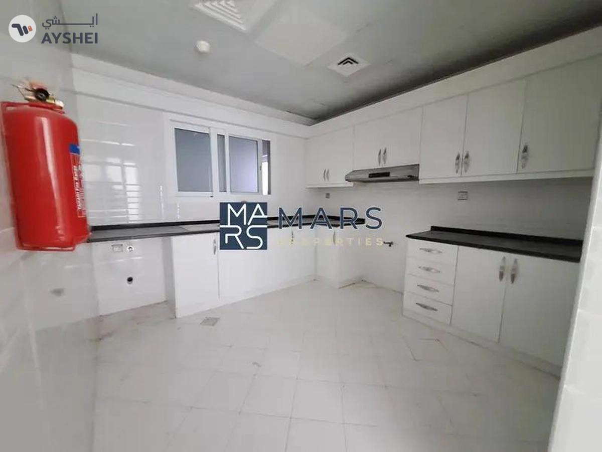 Free AC, Enjoy the Best Standards ,3bhk Apartment-3-3