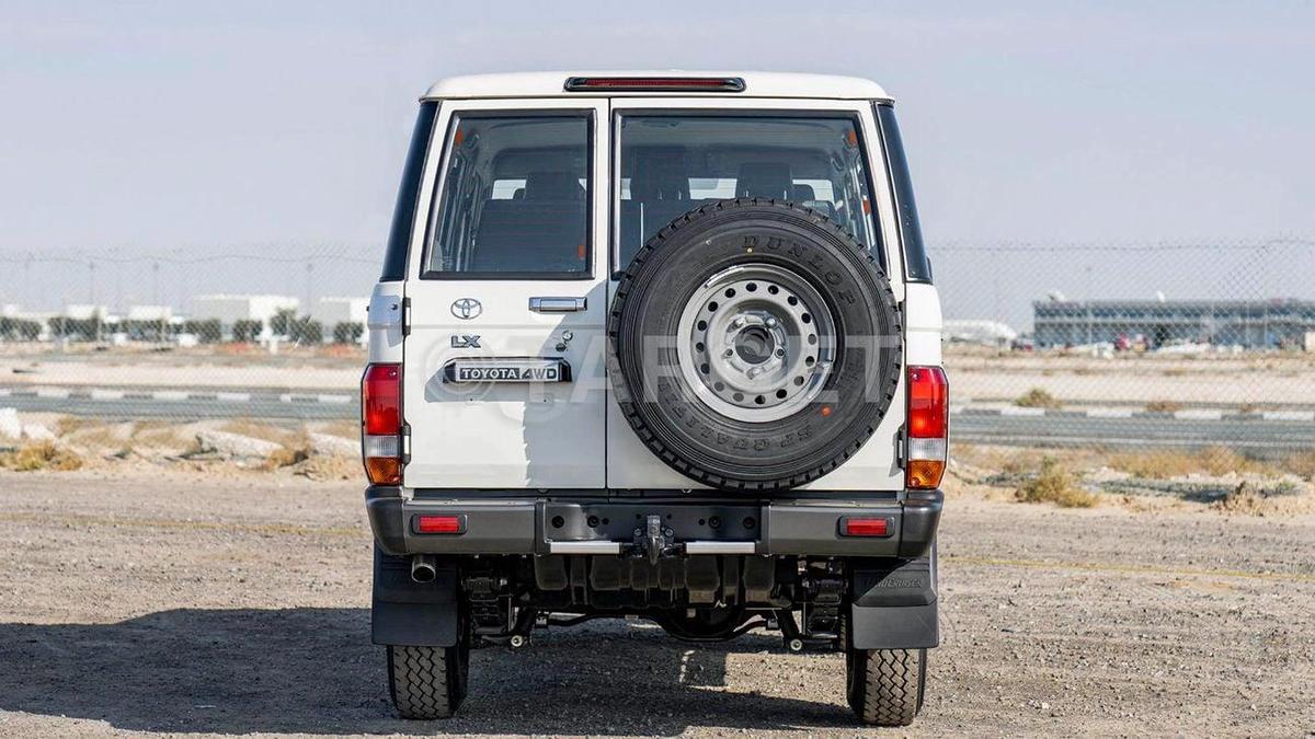 Toyota Land Cruiser 70 LC 76 4.2 M\T 2025-6-6