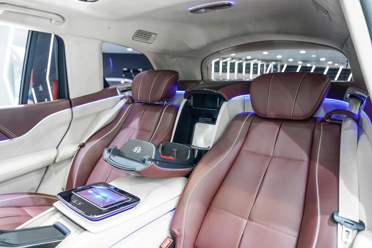 Mercedes-Benz Maybach GLS 600-7-7