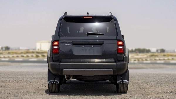 Toyota Prado (LHD) TOYOTA PRADO 250 WX+ LUXURY 2.8D AT MY2025 - GREY