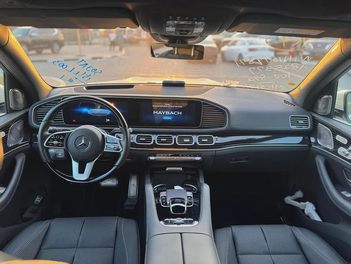 2023 - BENZ GLS600 - - /// BRAND NEW CONDITION /// - ONLY 11,000 KM-12-12