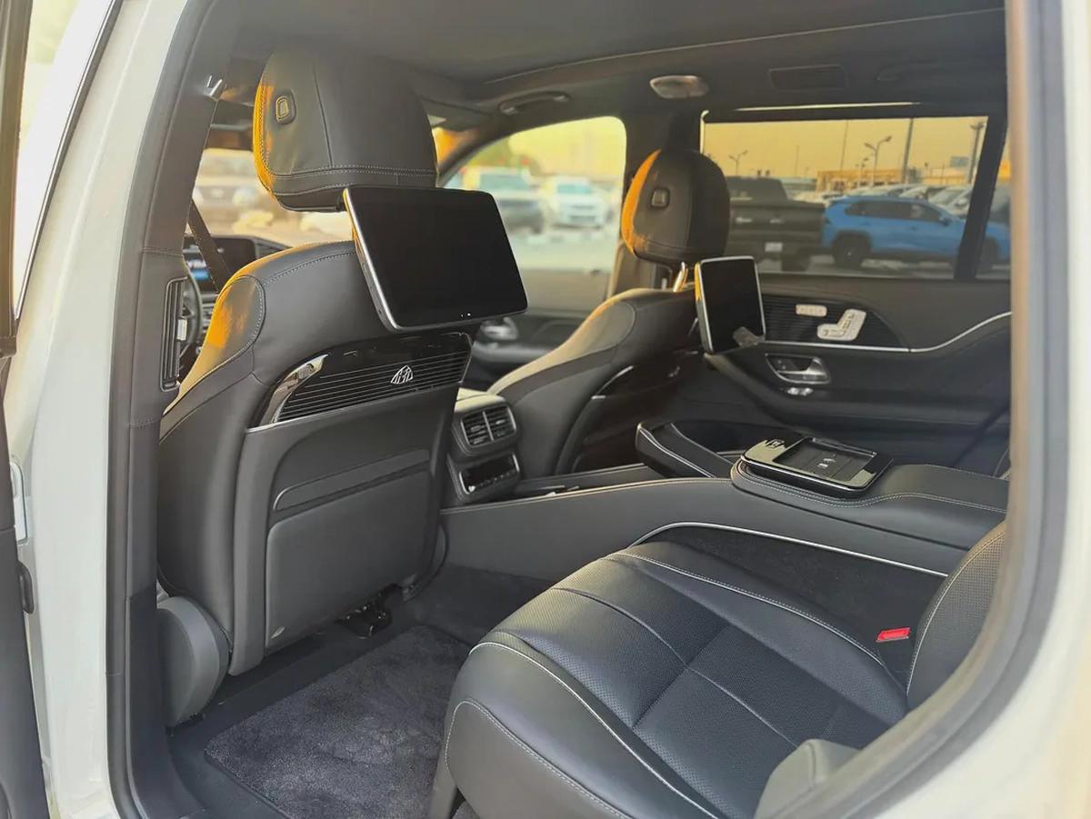 2023 - BENZ GLS600 - - /// BRAND NEW CONDITION /// - ONLY 11,000 KM-16-16