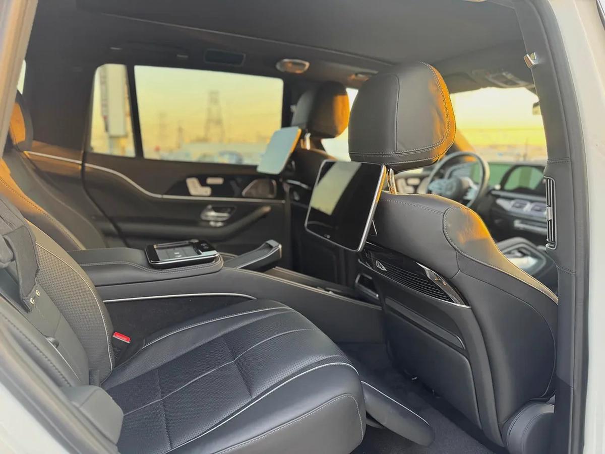 2023 - BENZ GLS600 - - /// BRAND NEW CONDITION /// - ONLY 11,000 KM-17-17