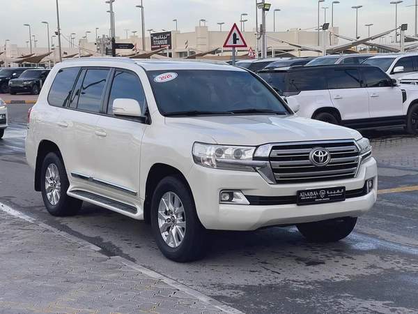 Toyota Land Cruiser GXR 2020 - GCC Specs - Excellent Condition