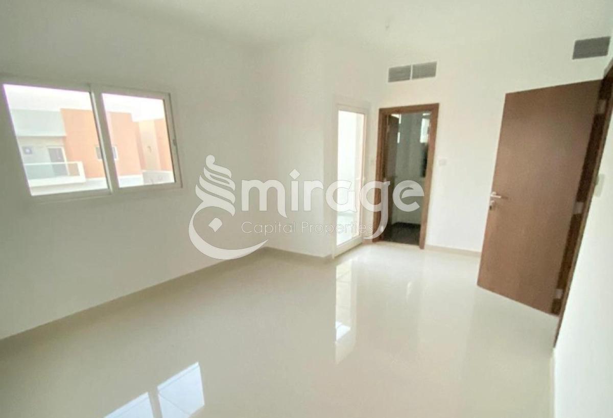 Spacious 3BR TH | Family Home | Prime Location-5-5