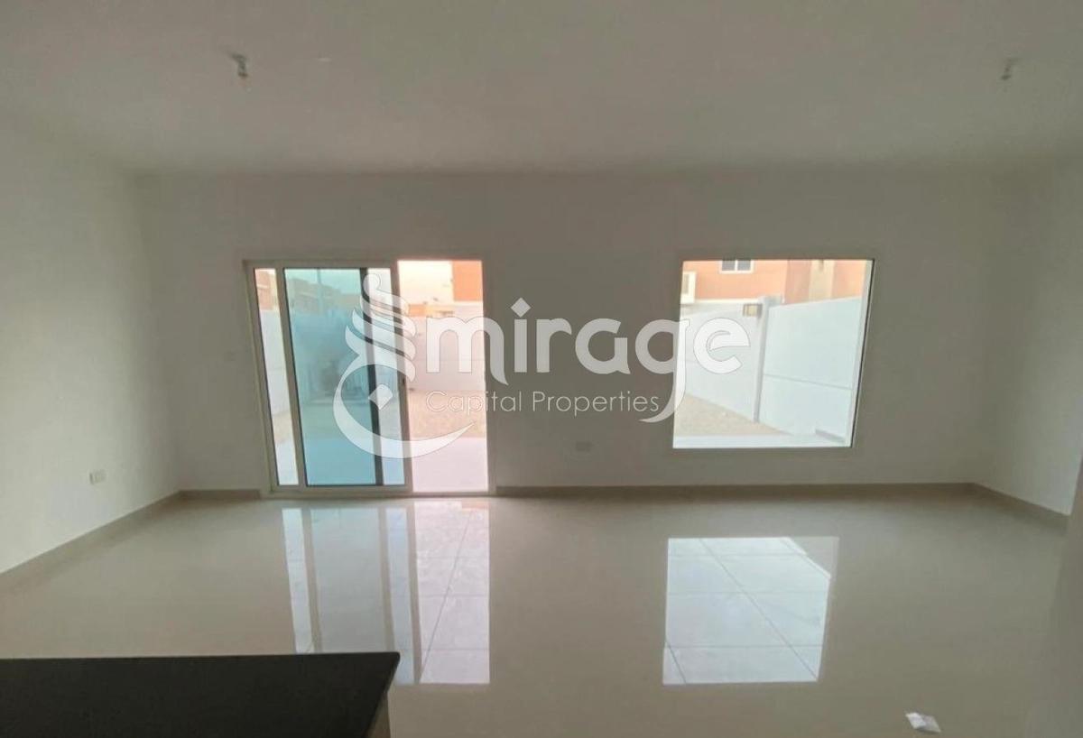 Spacious 3BR TH | Family Home | Prime Location-8-8