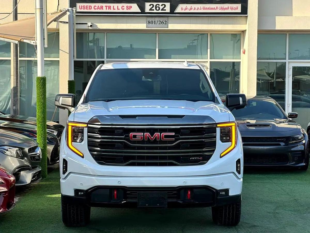 GMC SIERRA AT4 GCC 2022 FULL OPTION ORIGINAL PAINT PERFECT CONDITION-4-4