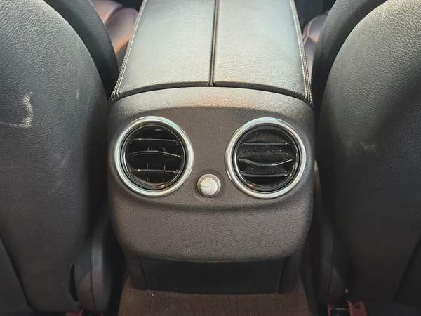 Mercedes C300 - 2015, American specs, full option, in excellent condition.