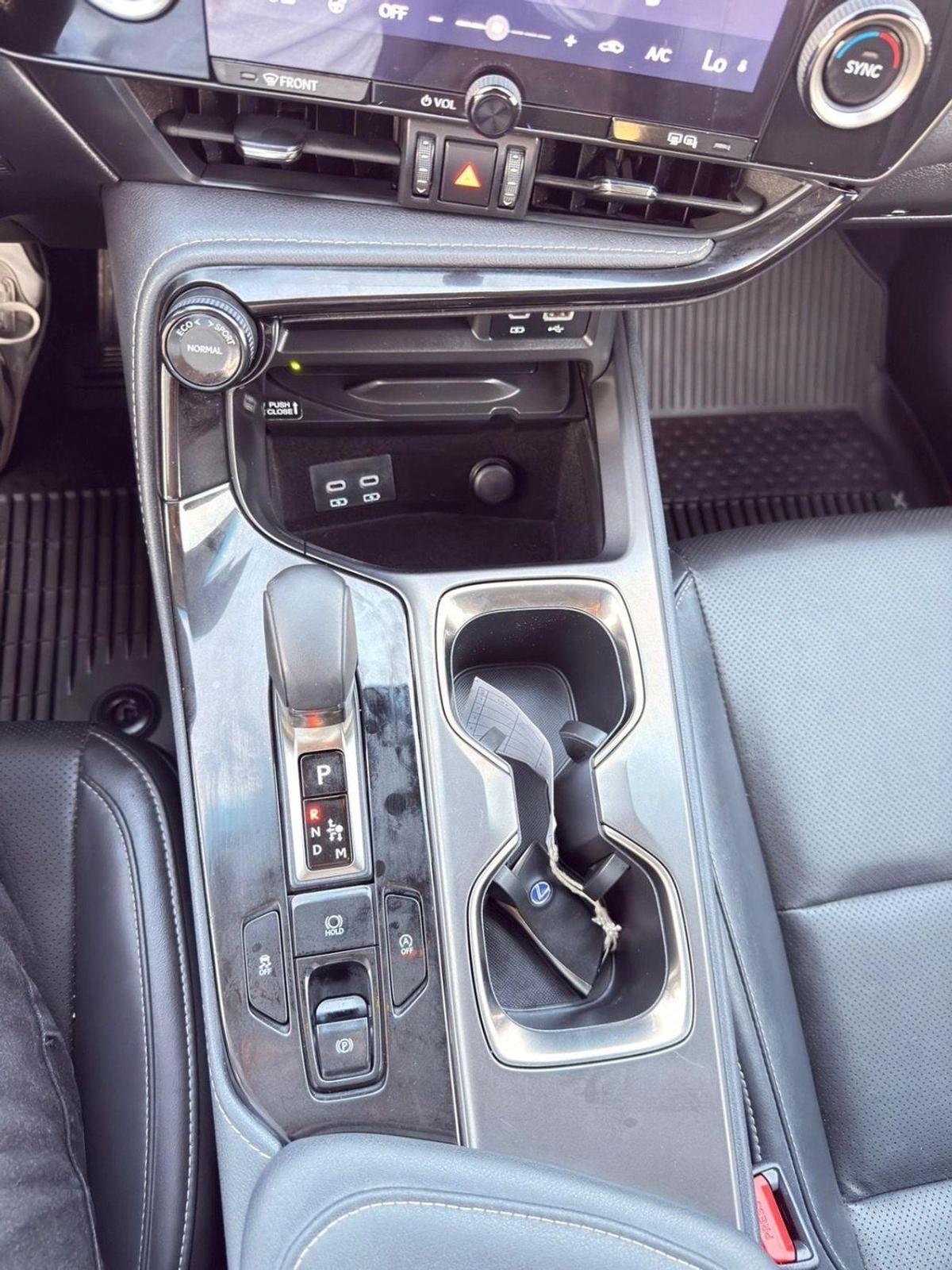 Lexus NX 250 Lexus NX 250 premium 2025-7-7