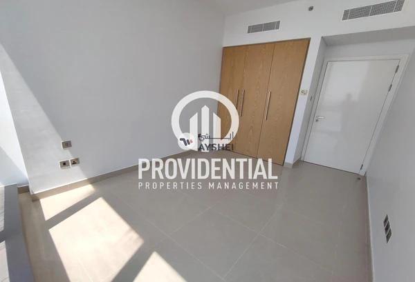 APARTMENT FOR RENT IN ETIHAD TOWER 4, ETIHAD TOWERS