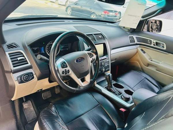 FORD EXPLORER XLT | 2014 | ONLY : 74941 KM | JAPAN IMPORT | CLEAN TITLE