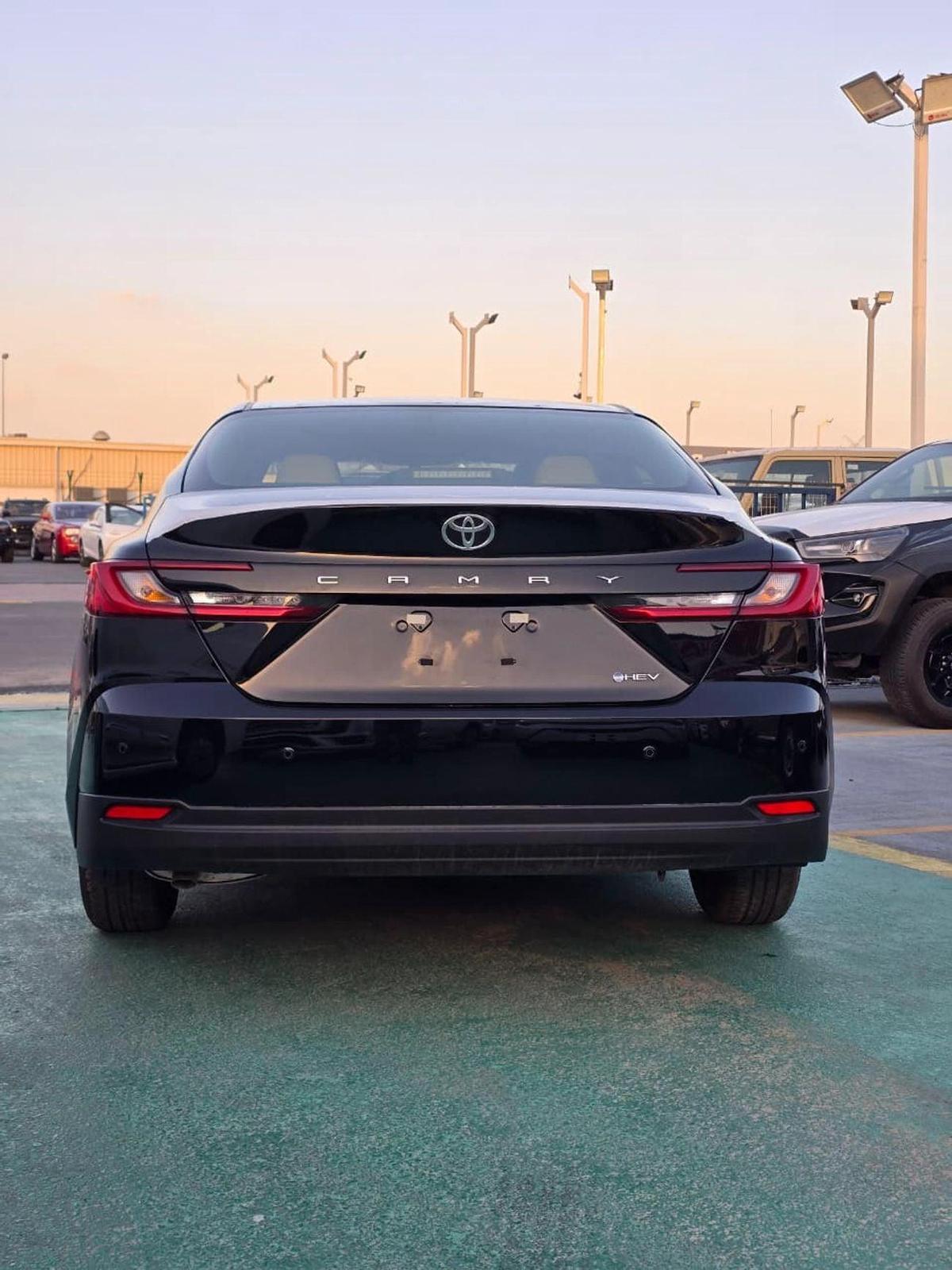 Toyota Camry-4-4
