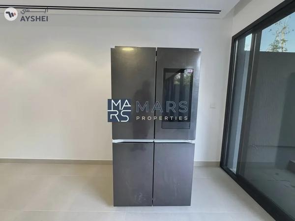 Spacious 3BR Middle unit in Green Community | Ready to move