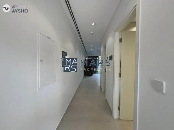 Spacious 3BR Middle unit in Green Community | Ready to move