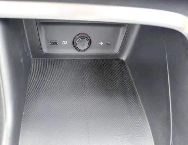 MG ZS FACE-LEFT