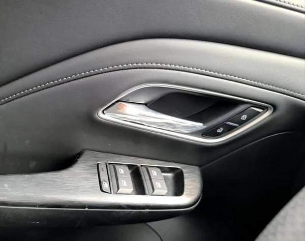 MG ZS FACE-LEFT