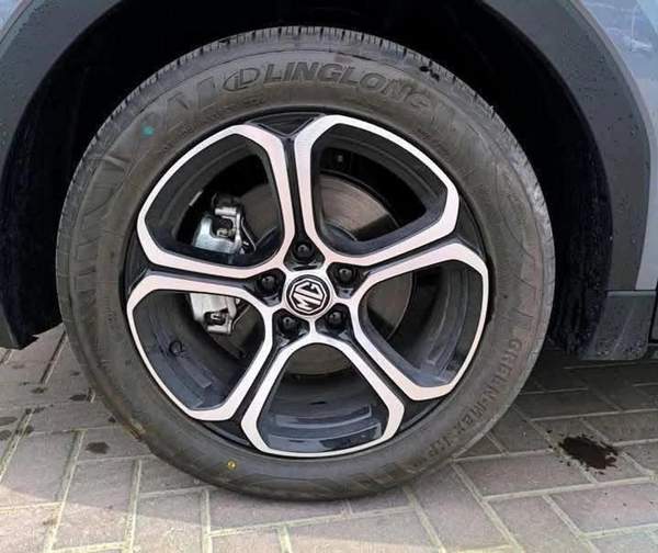 MG ZS FACE-LEFT