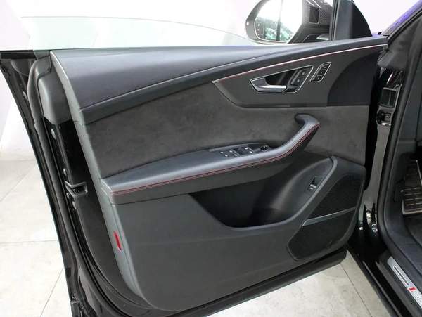 2023 Audi RS Q8 4.0 TFSI quattro - with warranty