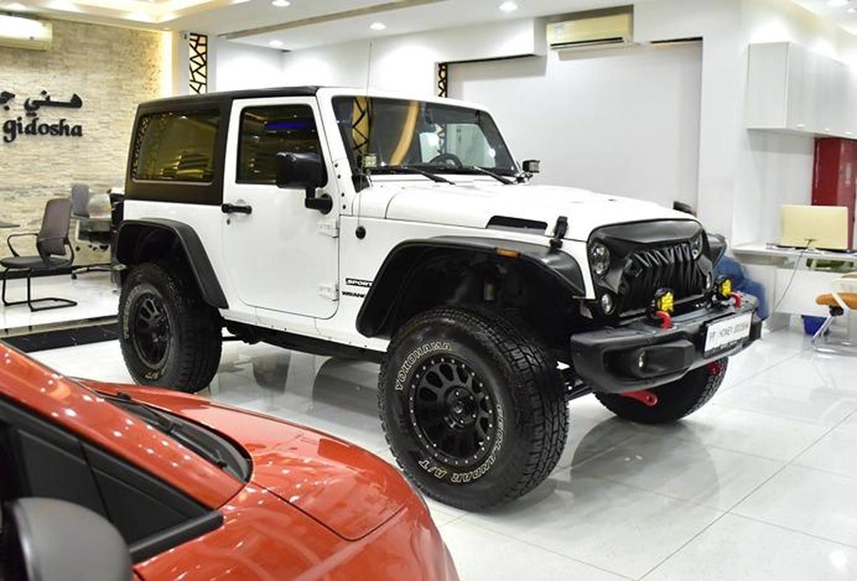 Jeep Wrangler Sport ( 2017 Model ) in White Color GCC Specs-6-6