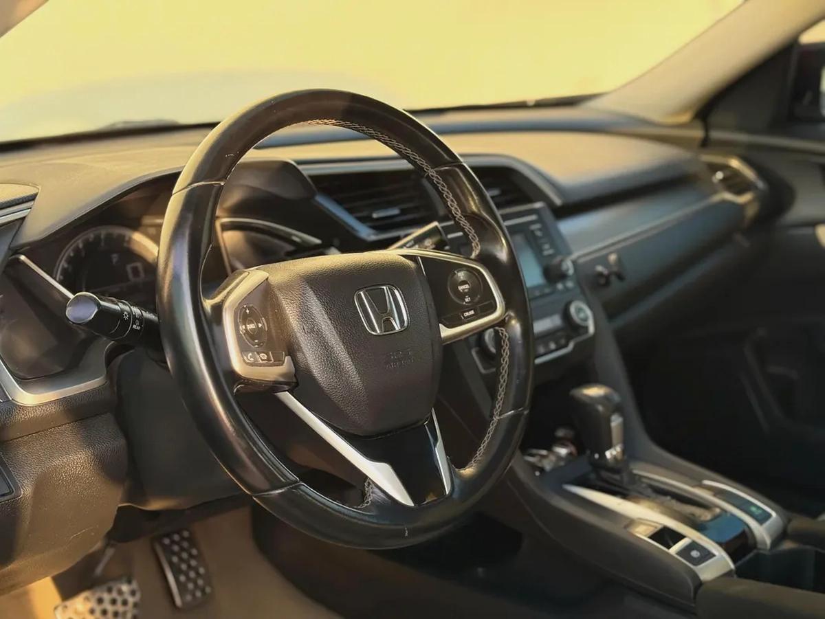 Honda Civic 2018-12-12