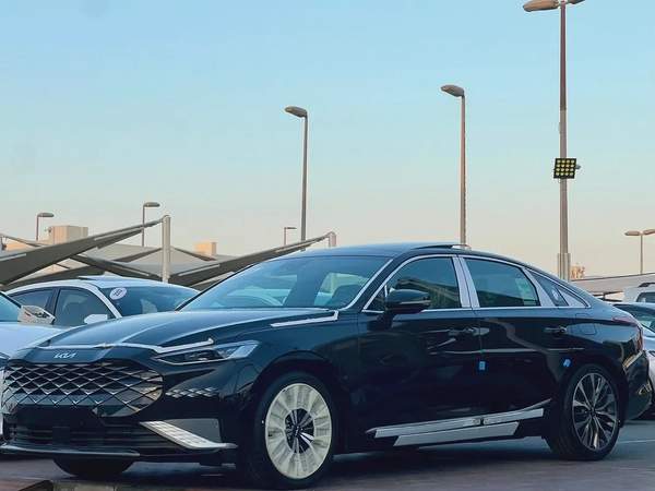 Kia K8 2024 GT-Line combines luxury and sporty performance