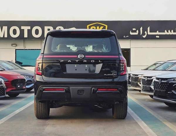 Nissan Patrol SE PLATINUM / 3.8L V6 / PWR SEATS WITH 360* CAMERA / HEADUP DISPLAY / FULL OPTION (CODE # SE PLATINU