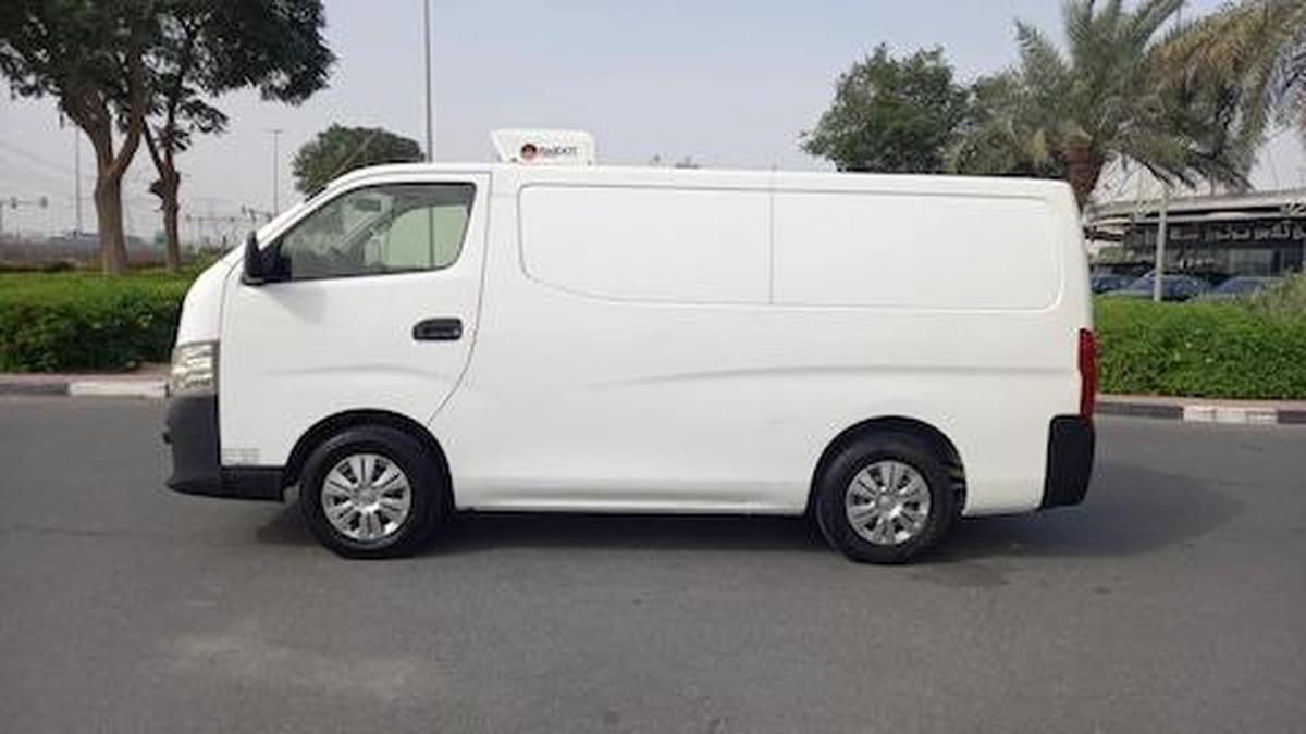 Nissan Urvan Chiller 2018 Van-1-1