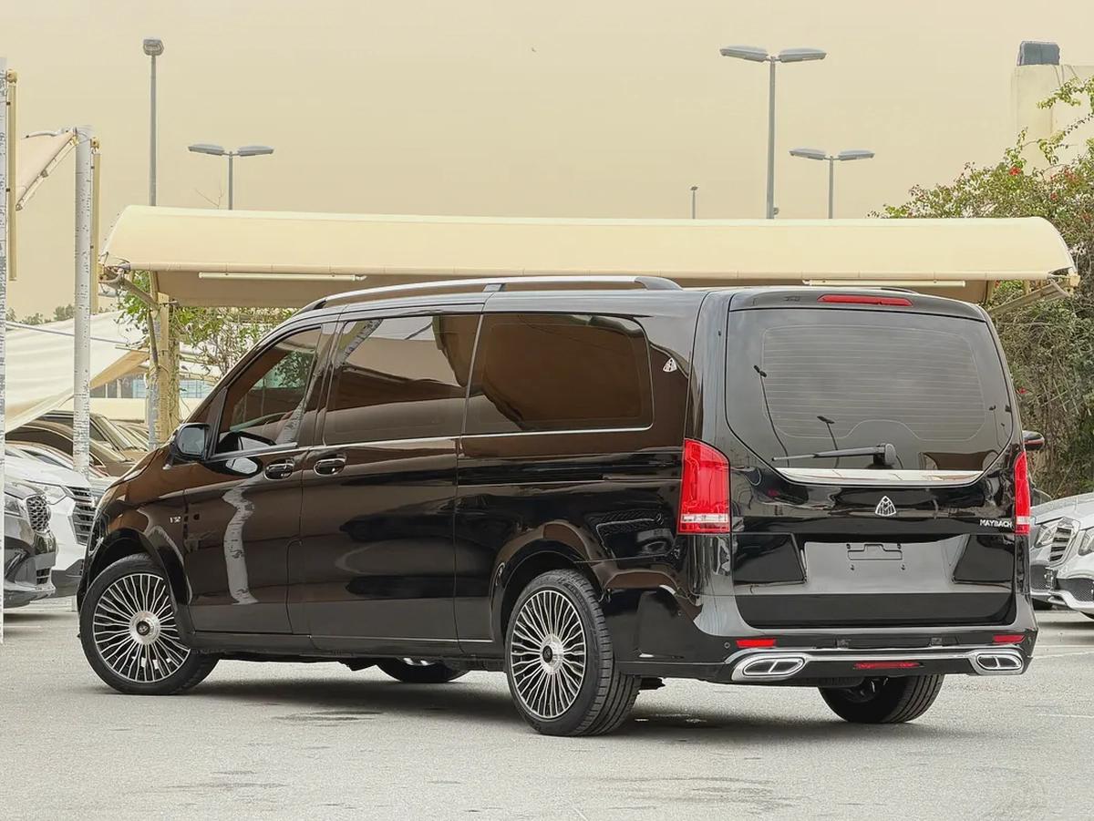 Mercedes-Benz V-Class V250 GCC 2020 Full Maybach Kit-5-5