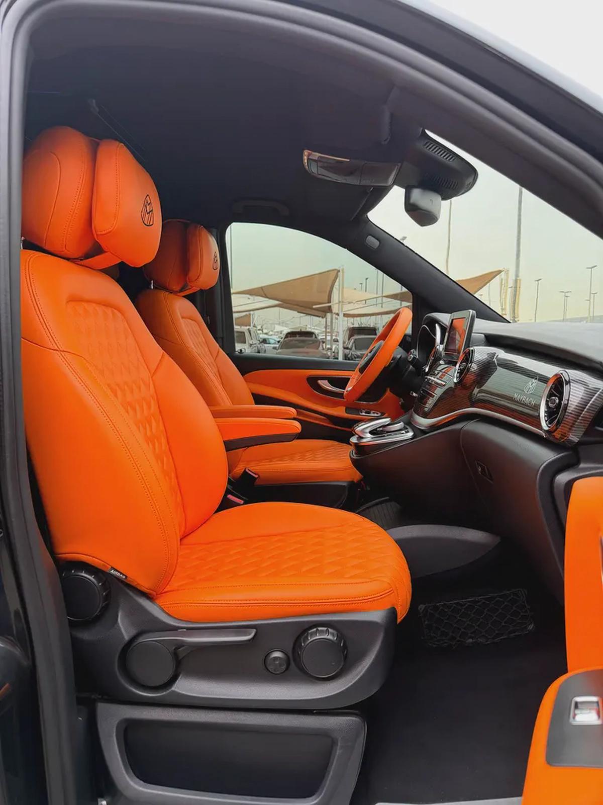 Mercedes-Benz V-Class V250 GCC 2020 Full Maybach Kit-9-9