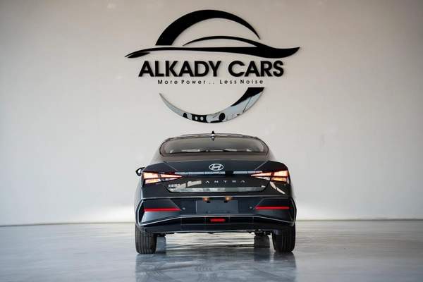 HYUNDAI ELANTRA 1.5 CHINESE SPECS 2025 MODEL FULL OPTION