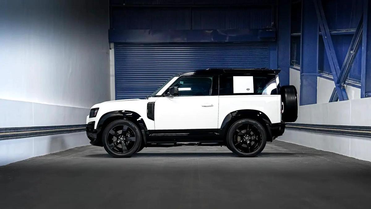Land Rover Defender Other-4-4