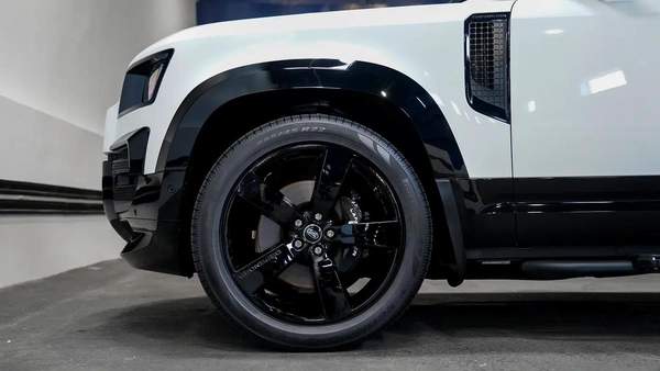 Land Rover Defender Other