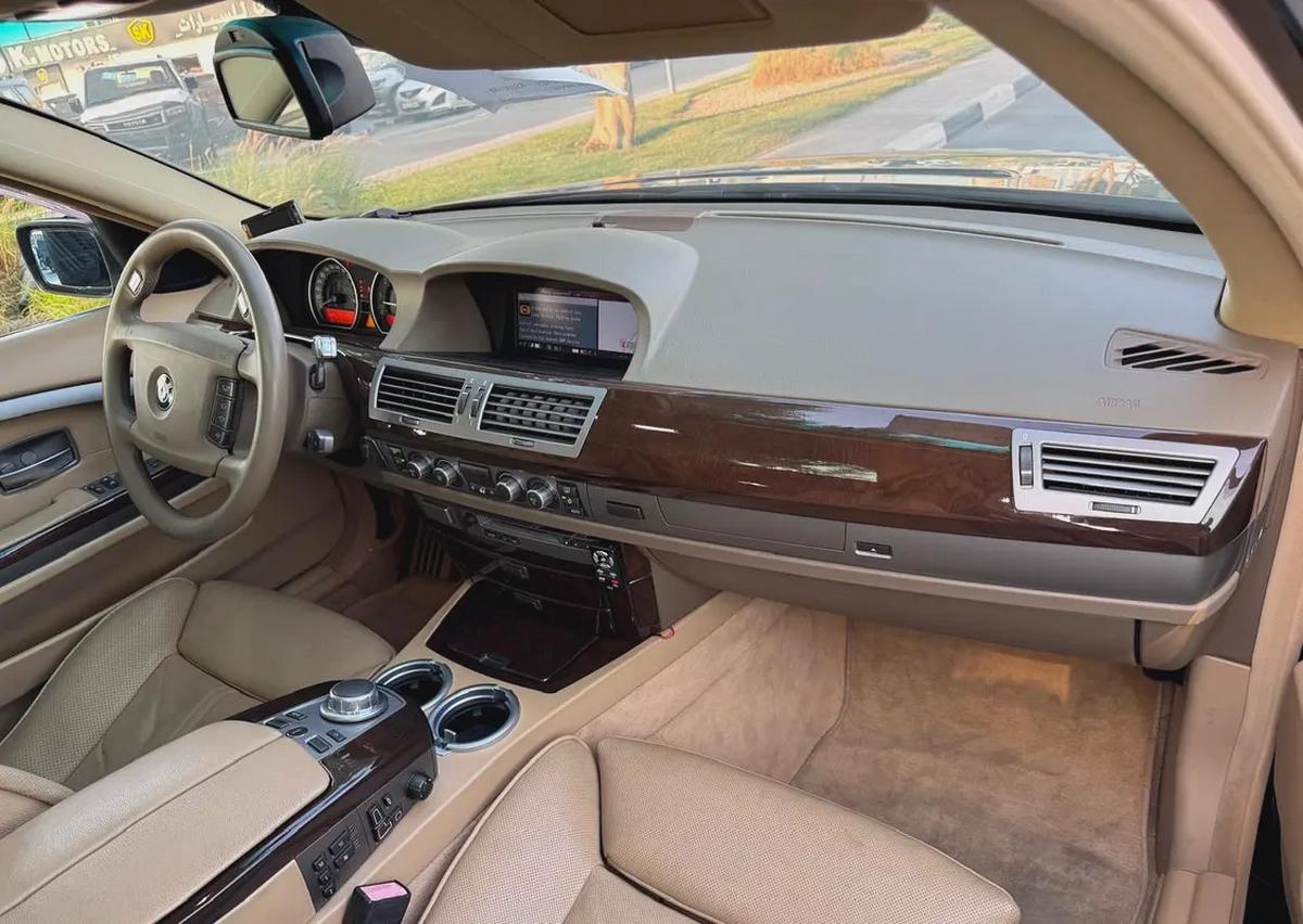 BMW | 7 SERIES | 750i | 2007 | BEIGE INTERIOR | ONLY : 85,885 KM | JAPAN IMPORT | CLEAN TITLE-15-15