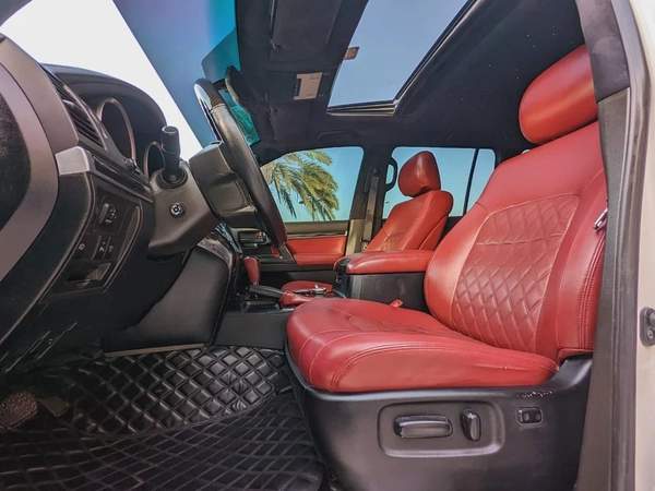 TOYOTA LAND CRUISER 2008 FACELIFTED 2021 VXR GCC IN EXCELLENT CONDITION