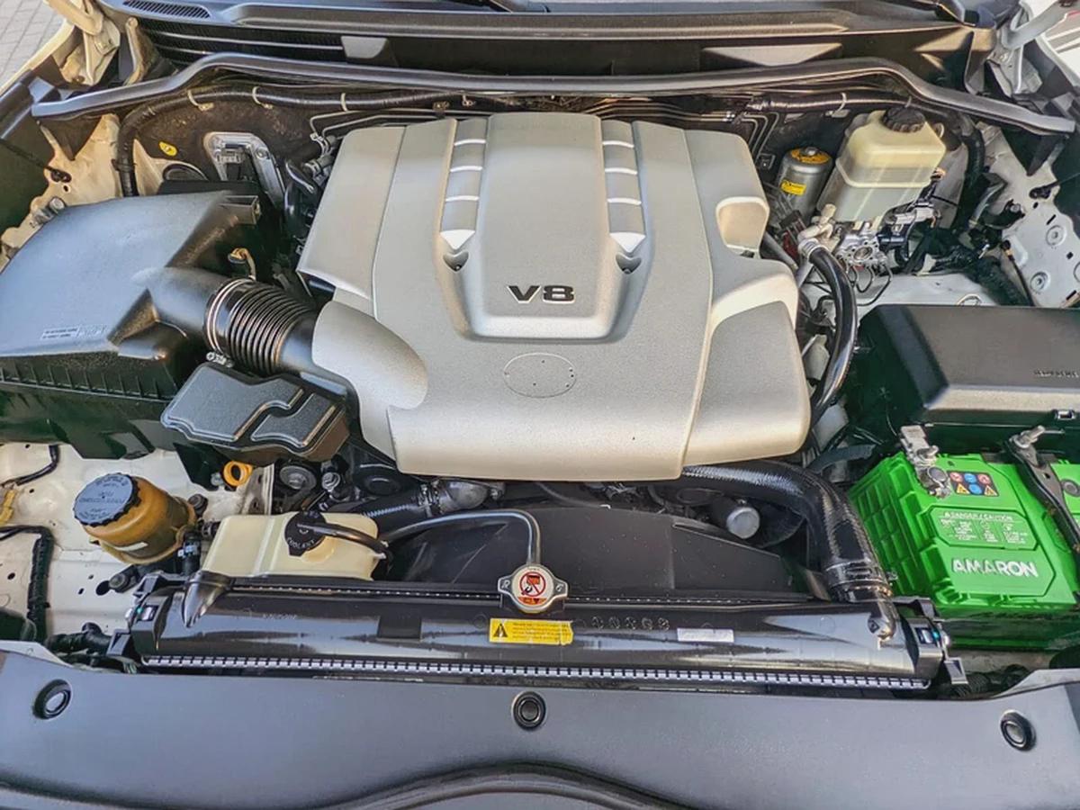 TOYOTA LAND CRUISER 2008 FACELIFTED 2021 VXR GCC IN EXCELLENT CONDITION-18-18