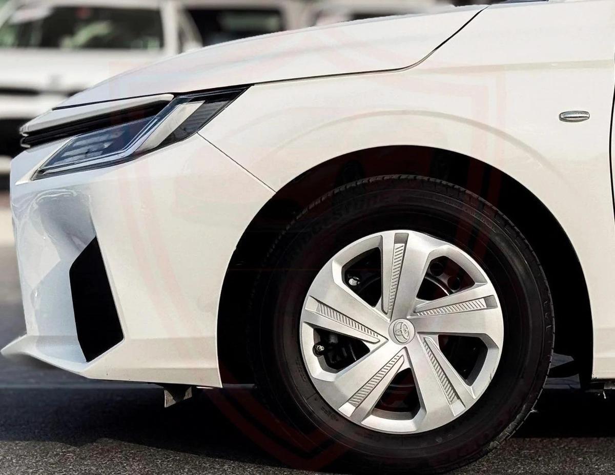 Used Toyota Yaris 2023-1-1