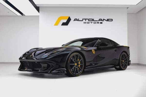 2023 FERRARI 812 COMPETZIONE.