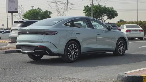 BYD SEAL 6 Premium PHEV (Green)