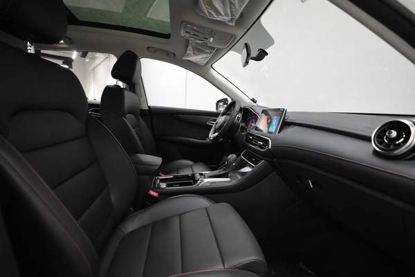 MG HS 20T | Brand New | 3 Years Warranty | AED 850 monthly