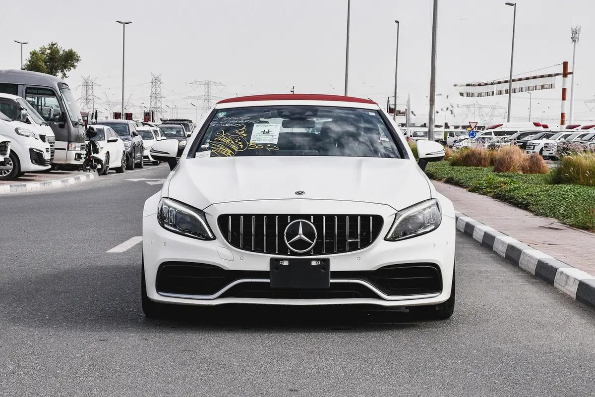 2019 - BENZ C63 S CABRIOLET - SUPER CLEAN - LIKE NEW - ONLY 68,000 KM-2-2