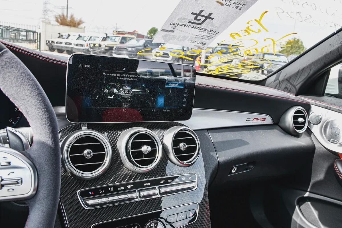 2019 - BENZ C63 S CABRIOLET - SUPER CLEAN - LIKE NEW - ONLY 68,000 KM-11-11